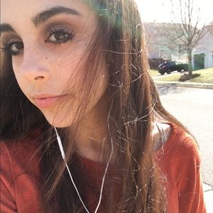 Meet your Posher, Rachel